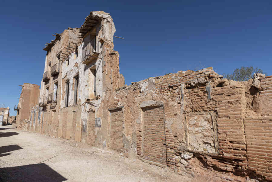 Zaragoza - Belchite 06 - Pueblo Viejo.jpg